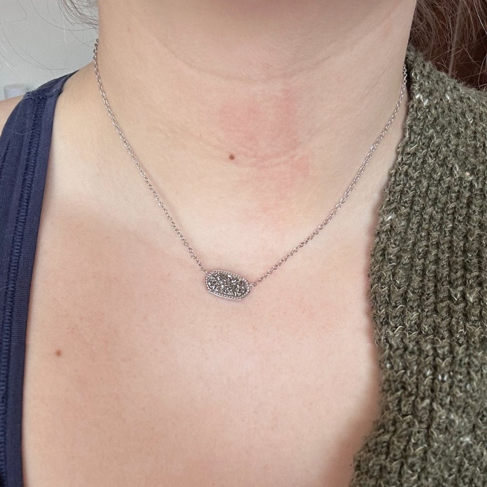 Kendra Scott Elisa Silver Pendant Necklace with Platinum Drusy Stone